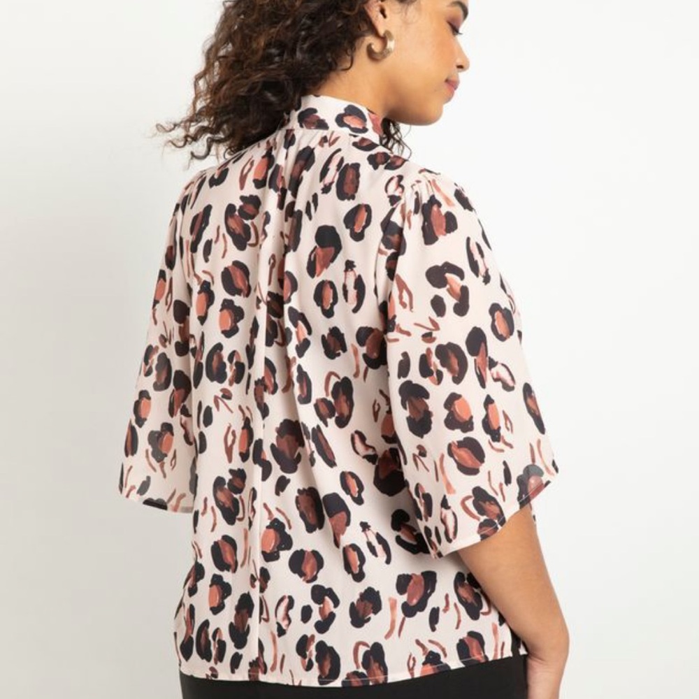 Abstract Cheetah Flutter Sleeve Top - image 2